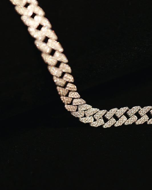 Lighting 18KW Diamond Bracelet