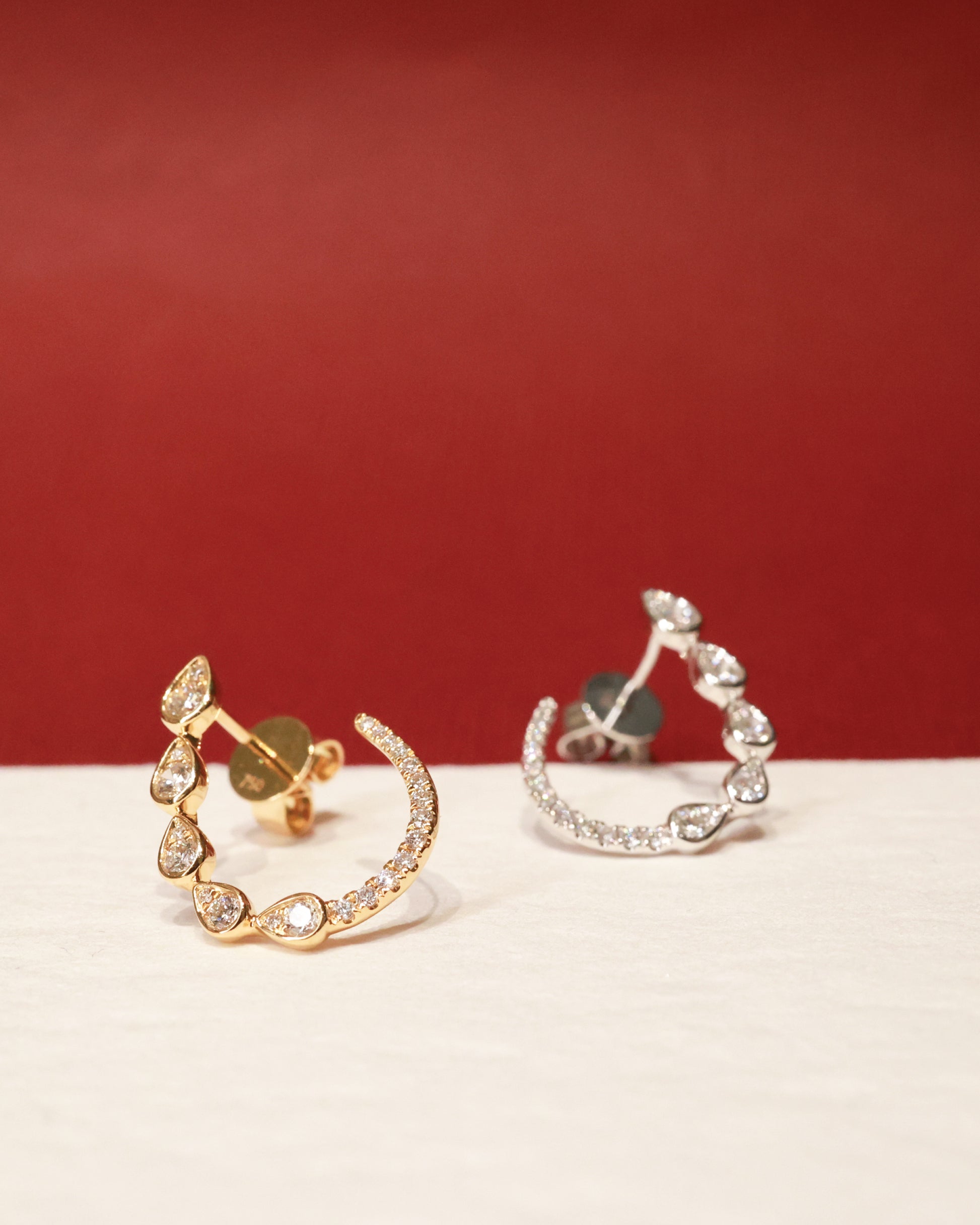 Tears 18KW Diamond Earrings