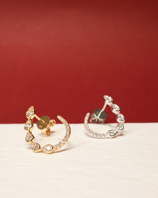 Tears 18KW Diamond Earrings