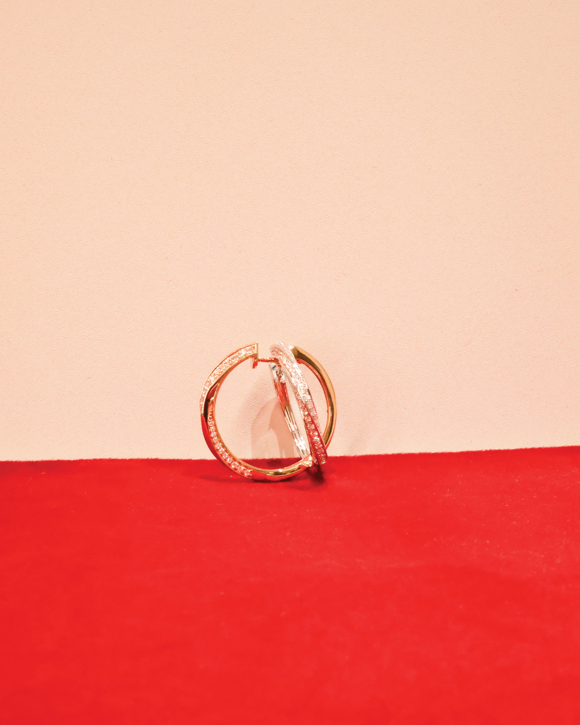 18KW Diamond Hoop Earrings