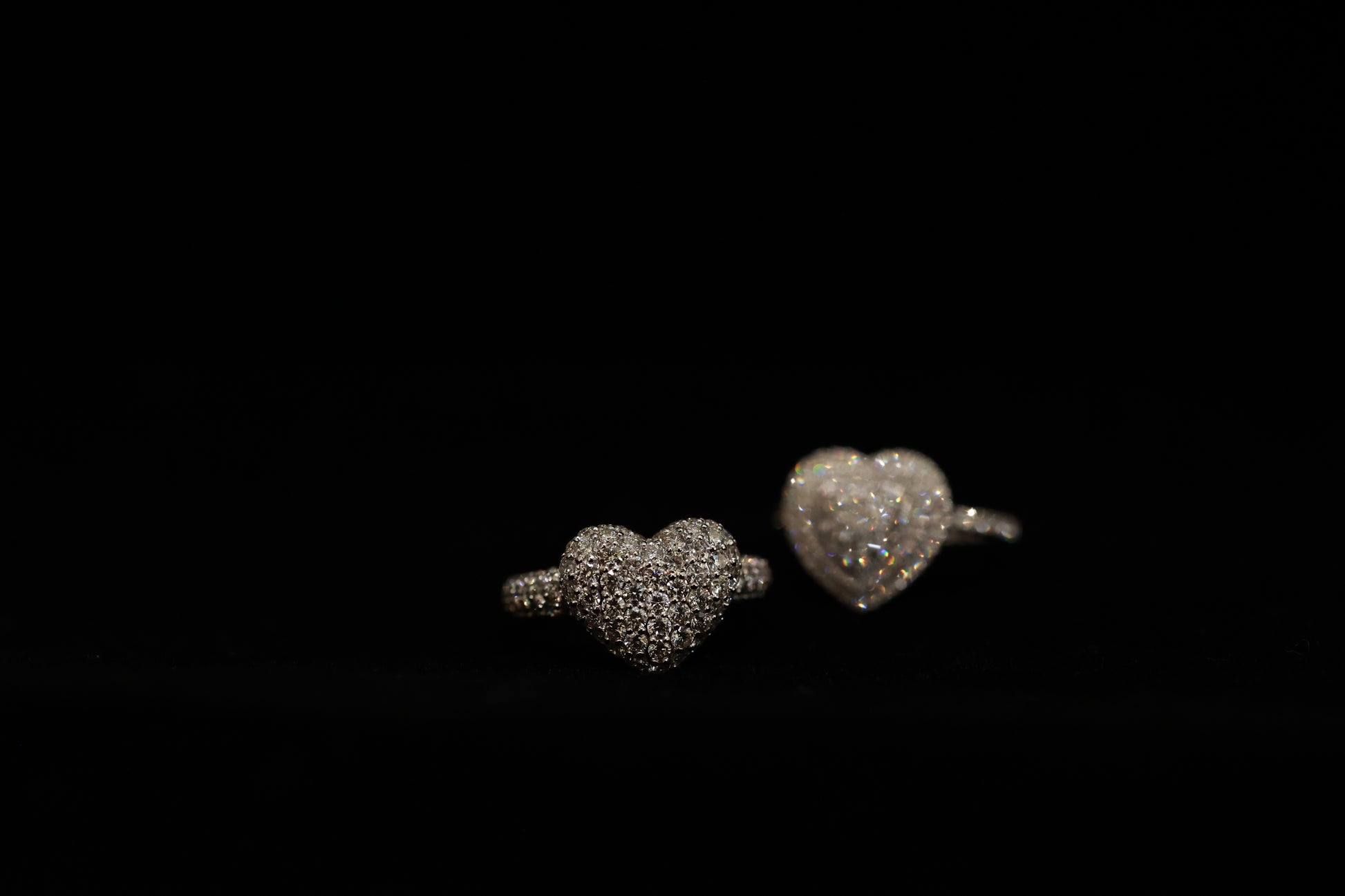 Popping Heart 18KW Diamond Ring
