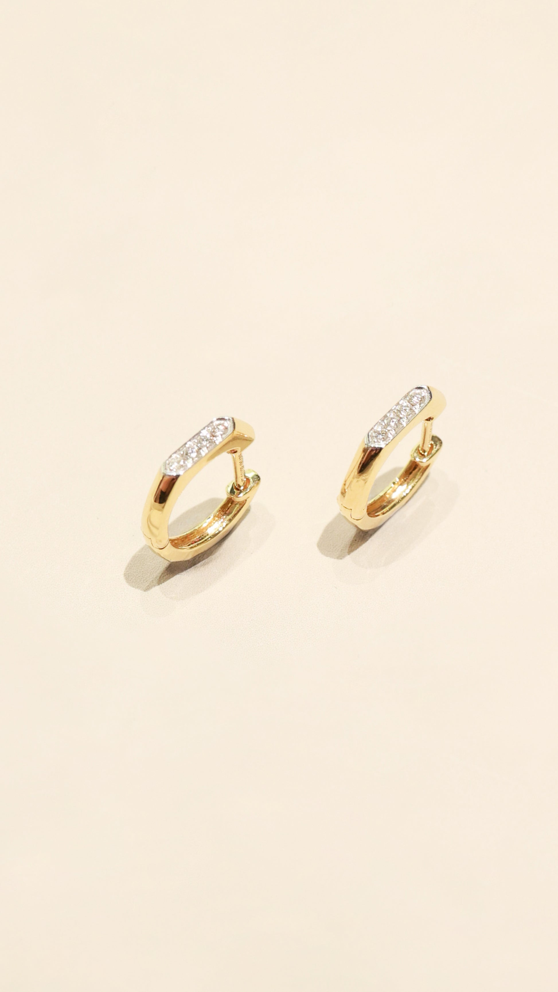 Lumen 18KY Diamond Hoops Earrings
